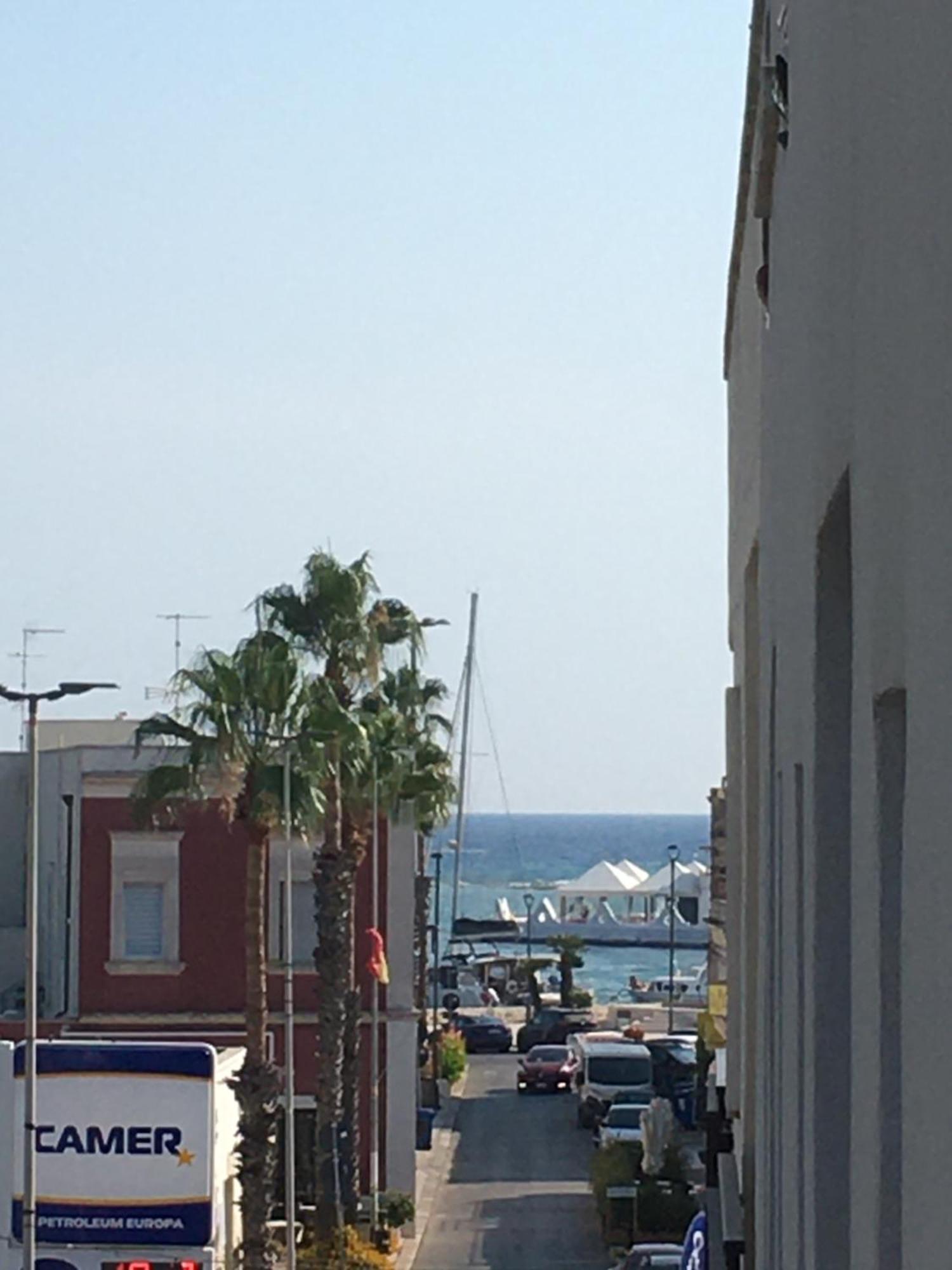 Delia Apartment Porto Cesareo Ngoại thất bức ảnh