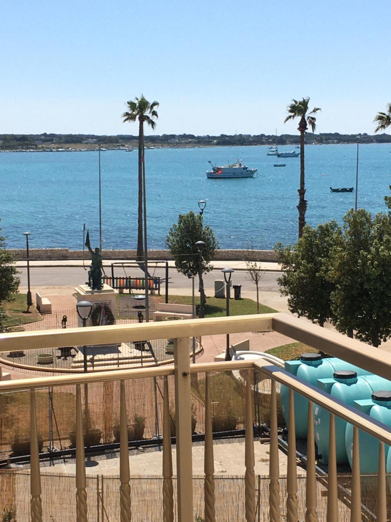 Delia Apartment Porto Cesareo Ngoại thất bức ảnh